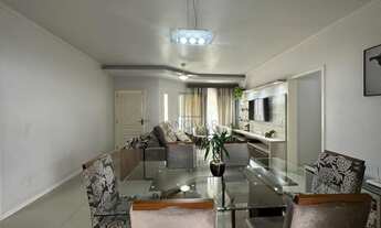 Imagem 7: Casa em bairro Nobre com placa solar