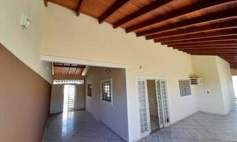 Imagem 2: Casa no bairro Vista Alegre região do Cristo Rei