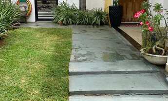 Imagem: Sobrado no bairro Ribeirão da Ponte