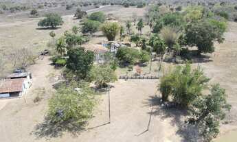 Imagem: Fazenda com 3190 hectares em Poconé - MT