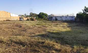 Imagem 2: Terreno de esquina no Bairro Chácara dos Pinheiros