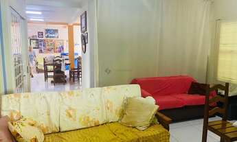 Imagem 4: Sobrado no bairro Araés