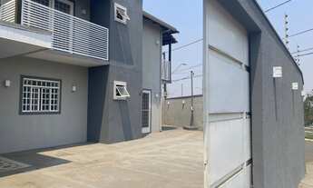 Imagem: Sobrado em via pública na região do bairro