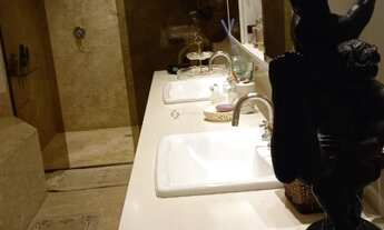 Imagem 3: Condomínio Alphaville, 4 dormitórios, 4 suíte, 5 banheiro, 4 vagas na garagem, 600M² de Ár