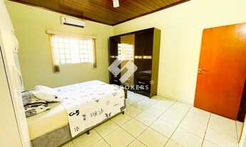 Imagem 6: Casa no CPA II Casa com 3 dormitórios