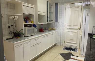 Imagem 4: Residencial Millenium, 5 dormitórios, 2 suíte, 4 banheiro, 4 vagas na garagem, 330M² de Ár