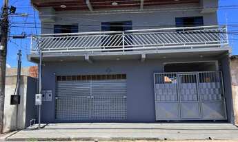 Imagem 1: Lindíssimo sobrado com sala comercial no bairro Cristo Rei - Várzea Grande