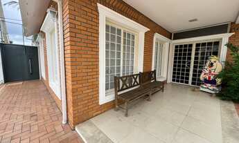 Imagem: Prédio no Bairro Bosque da Saúde