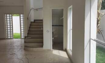 Imagem: Lindo sobrado e com ótima localização