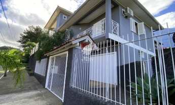 Imagem: LINDO SOBRADO NO BAIRRO FLORESTA