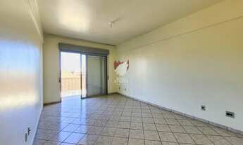 Imagem 3: Amplo Apartamento de 3 dormitórios com suíte no Pátria Nova