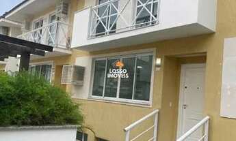 Imagem: LINDA CASA TRIPLEX EM CONDOMÍNIO FECHADO