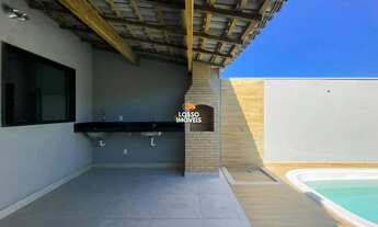 Imagem: Casa em Condomínio de Luxo com Piscina