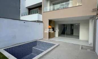 Imagem: Casa em Condomínio de 160m² em Guaratiba