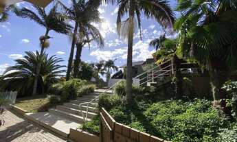 Imagem 7: Casa com excelente infraestrutura!