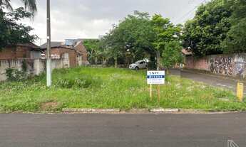 Imagem: TERRENO DE ESQUINA PRONTO PARA CONSTRUIR