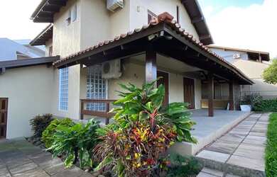 Imagem 2: Casa com 3 Dormitorio(s) localizado(a) no bairro Centro em Campo Bom / Rio Grande do Sul