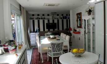 Imagem 6: Casa com 4 Quartos e 1 banheiro à Venda, 310 m² - Centro de Balnéario Camboriú