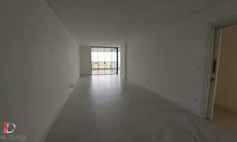 Imagem 1: Apartamento no Edifício Surfers Paradise Residence em Itajaí