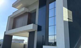 Imagem 3: Casa de Alto Padrão no Condomínio Caledônia