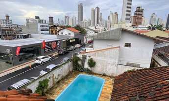 Imagem 2: Casa à venda com 04 suítes, 07 banheiros, piscina, 423m² de área construída no centro de B
