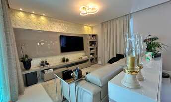 Imagem 7: Lindo Apartamento à venda em Balneário Camboriú, quadra mar na Barra Sul - Com 3 suítes e