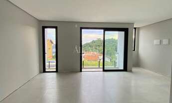 Imagem: Casa com 03 suítes e excelente pátio!!