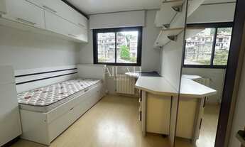 Imagem 6: Cobertura duplex mobiliada com 3 dormitórios no bairro Petrópolis