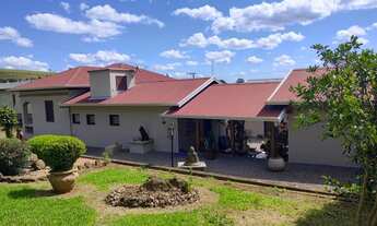 Imagem 5: Casa, 3 dormitórios, 3 banheiro, 5 vagas na garagem, 220M² de Área Construída