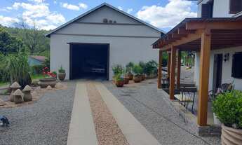 Imagem 4: Casa, 3 dormitórios, 3 banheiro, 5 vagas na garagem, 220M² de Área Construída