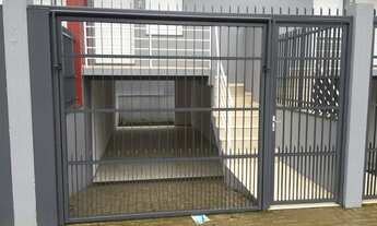 Imagem 6: Sobrado triplex, 2 dormitórios, 2 banheiro, 2 vagas na garagem, 103M² de Área Construída