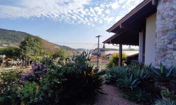 Imagem 2: Casa com 5 dormitórios