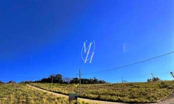 Imagem: Terreno frente norte Lot. Veredas