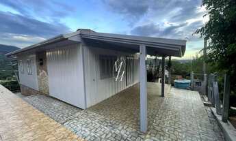 Imagem 3: Amplo terreno com 2 casas em região alta