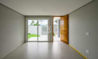 Imagem 6: Casa alto padrão com 3 pavimentos