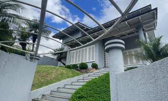 Imagem 3: Casa de alto padrão com 4 dormitórios sendo 3 suítes no bairro Centro em Sapiranga