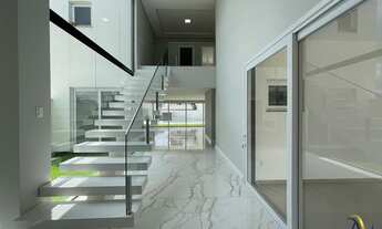 Imagem 2: Casa de alto padrão com 4 suítes no Loteamento Dom Elvio em Sapiranga