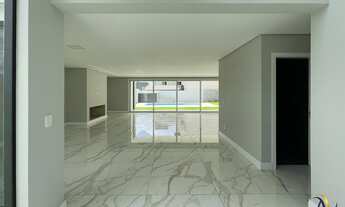 Imagem 4: Casa de alto padrão com 4 suítes no Loteamento Dom Elvio em Sapiranga