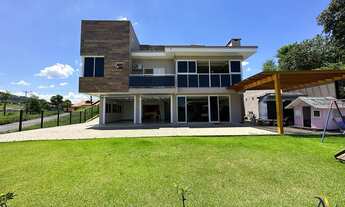 Imagem 2: Casa de alto padrão com amplo terreno no bairro Centenário em Sapiranga