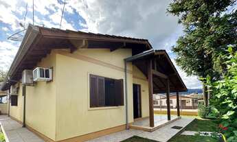 Imagem 2: Casa com 2 dormitórios no Bairro Centenário em Sapiranga