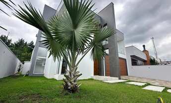 Imagem 2: Casa Alto Padrão com 03 suítes, amplo pátio no Loteamento Bosque dos Ipês