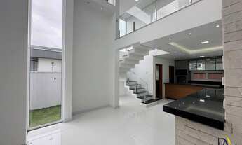 Imagem 6: Casa Alto Padrão com 03 suítes, amplo pátio no Loteamento Bosque dos Ipês