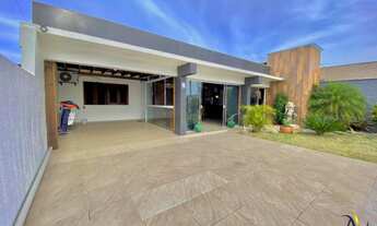 Imagem: Casa à venda em Tramandaí a 300 metros