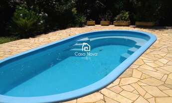 Imagem: Terreno com Piscina