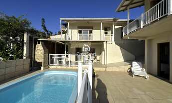 Imagem 2: Linda casa com piscina e churrasqueira à venda em São Leopoldo, Bairro Independência