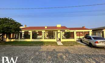 Imagem 2: CASA COM 06 DORMITÓRIOS PRÓXIMO AO MAR EM NOVA TRAMANDAÍ