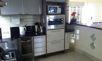 Imagem 2: SOBRADO DE 03 DORMITÓRIOS NO CENTRO DE TRAMANDAÍ/RS