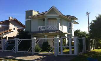 Imagem 1: SOBRADO DE 03 DORMITÓRIOS NO CENTRO DE TRAMANDAÍ/RS