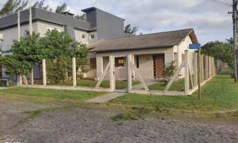 Imagem: ÓTIMA CASA DE ESQUINA COM 04 DORMITÓRIOS