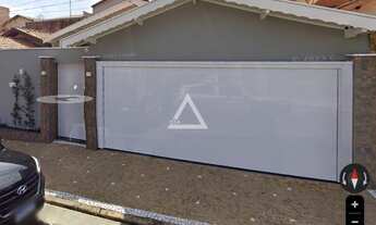 Imagem: Casa a venda térrea, 3 dormitórios